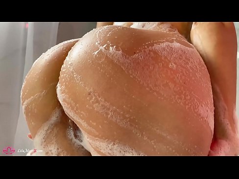 ❤️ 布鲁内特在淋浴时用振动器自慰阴部达到强烈的高潮 ️ Just porn﹏﹏